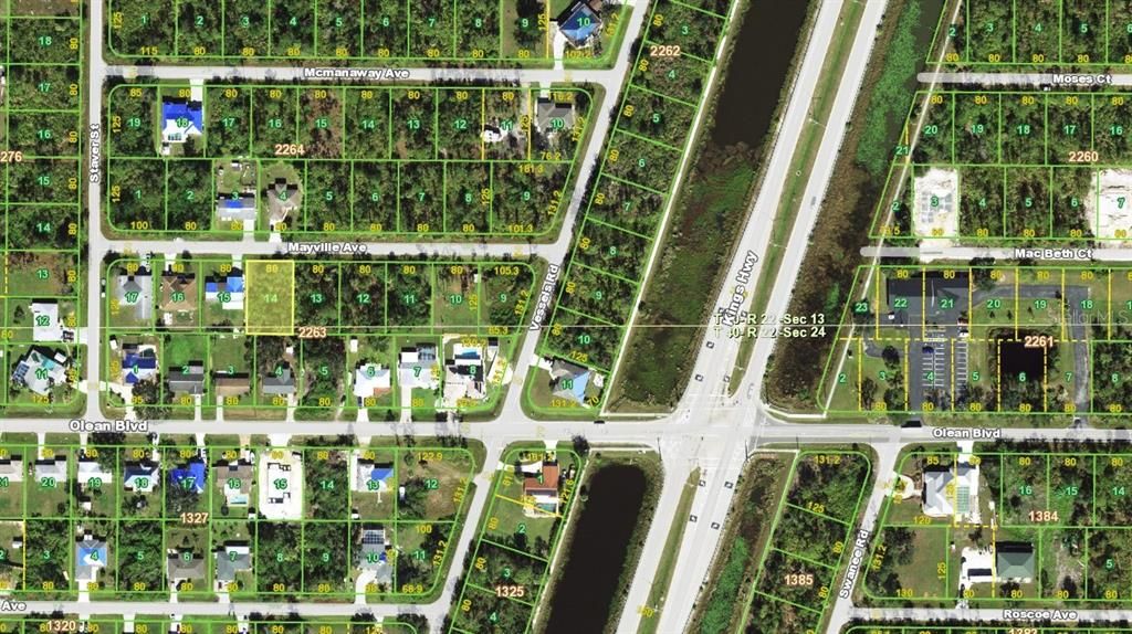 На продажу: $15,900 (0.23 acres)