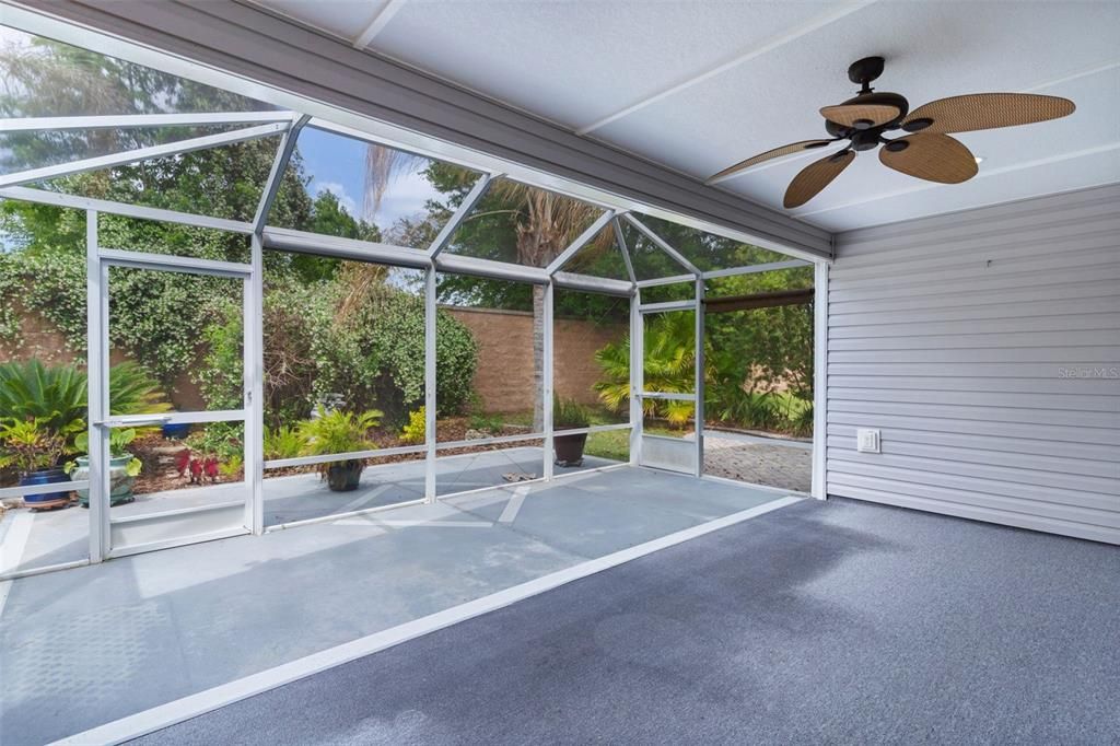 Activo con contrato: $349,000 (3 camas, 2 baños, 1521 Pies cuadrados)