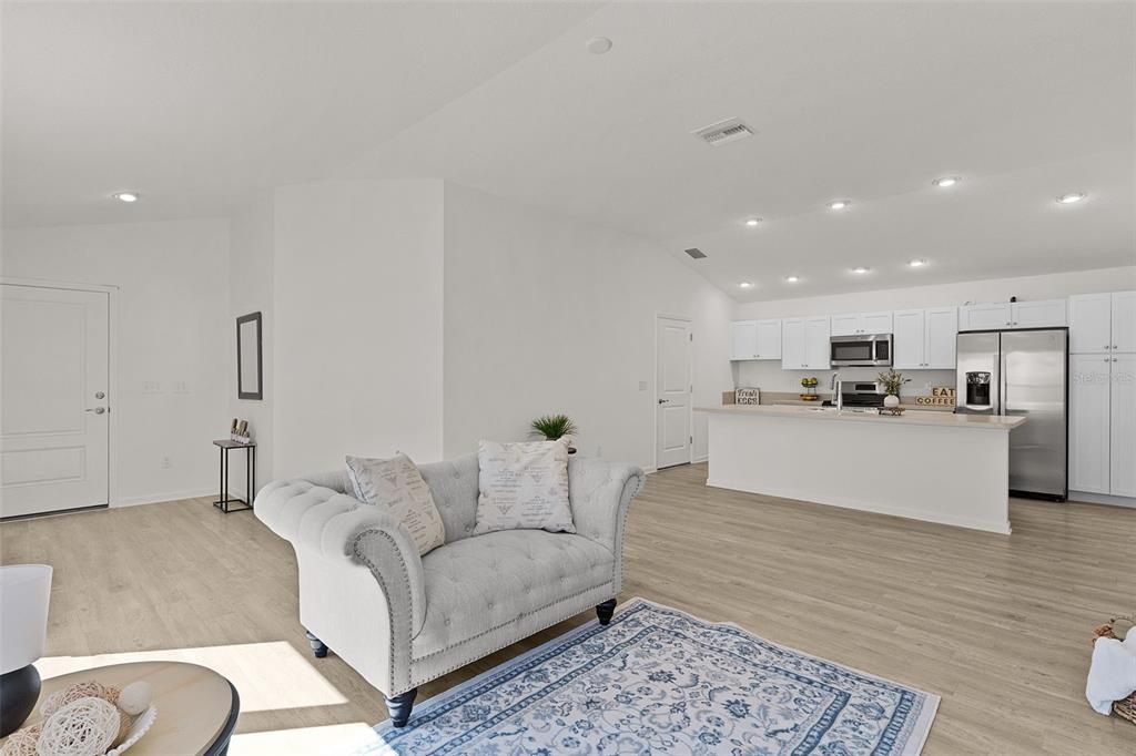 Activo con contrato: $239,000 (2 camas, 2 baños, 1198 Pies cuadrados)
