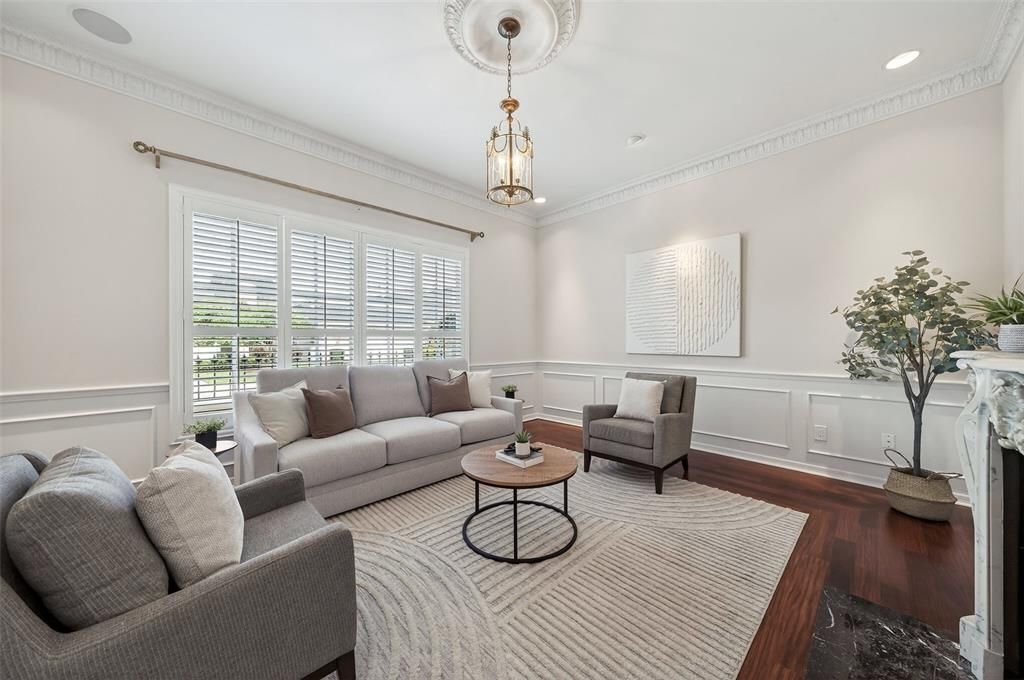 En Venta: $599,000 (3 camas, 2 baños, 3139 Pies cuadrados)