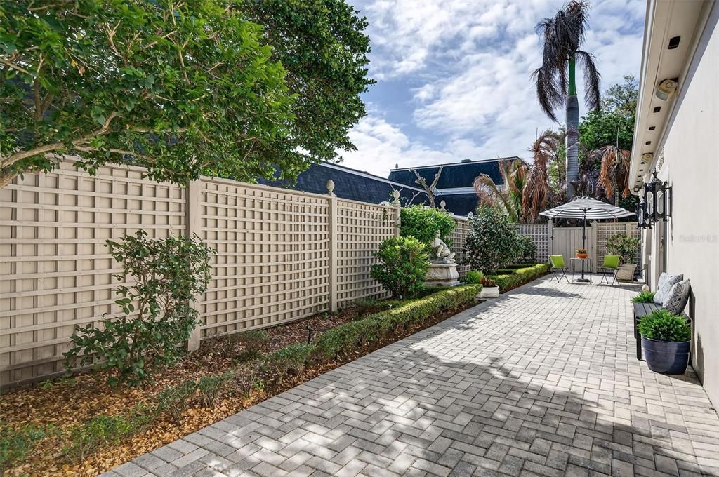 En Venta: $599,000 (3 camas, 2 baños, 3139 Pies cuadrados)