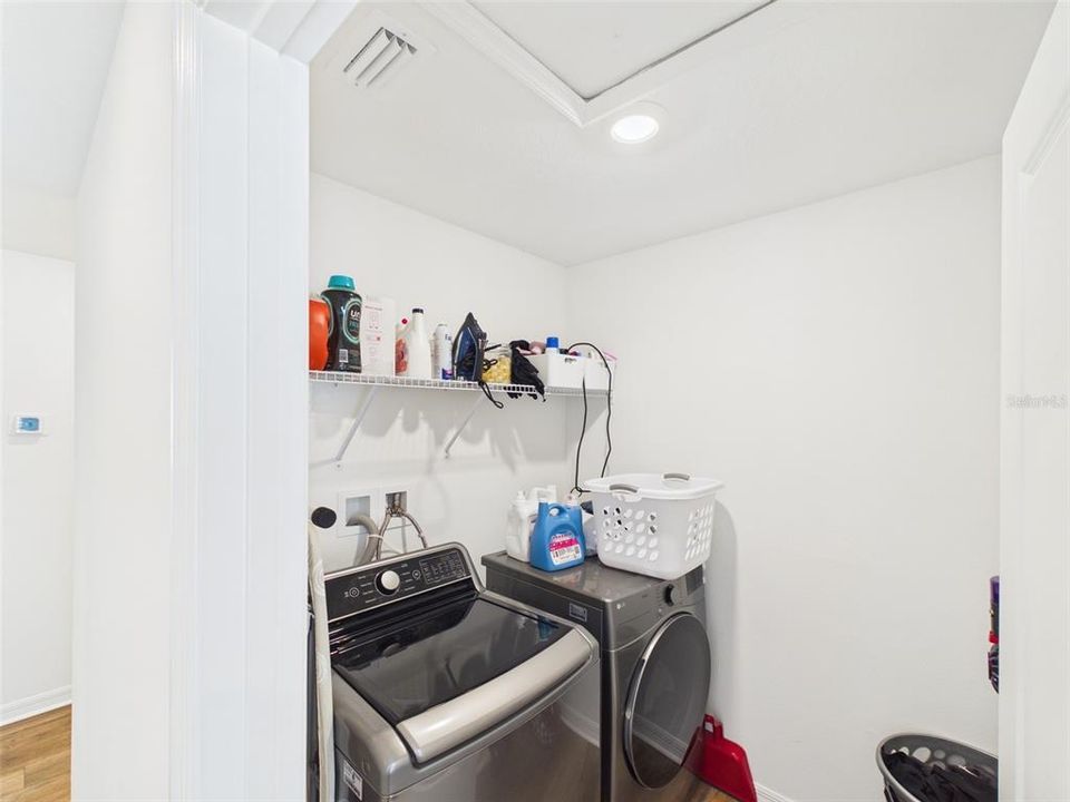 В аренду: $2,200 (3 спален, 2 ванн, 1459 Квадратных фут)