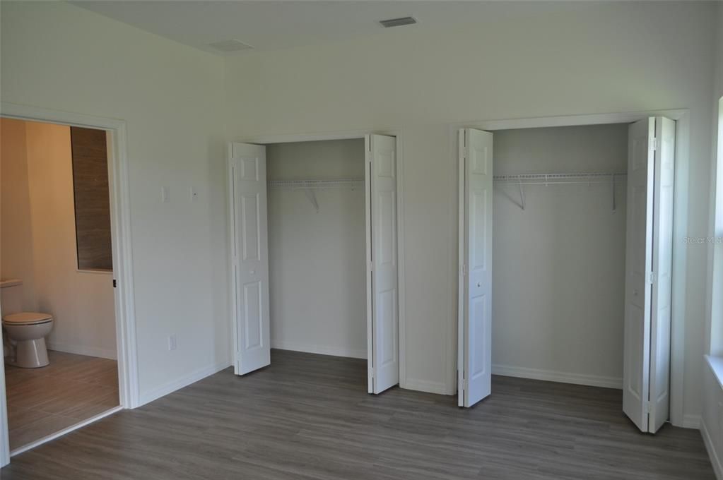 For Rent: $1,700 (2 beds, 2 baths, 1120 Square Feet)