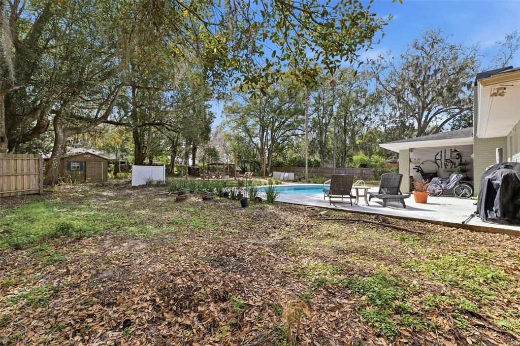 Activo con contrato: $555,000 (4 camas, 3 baños, 2645 Pies cuadrados)
