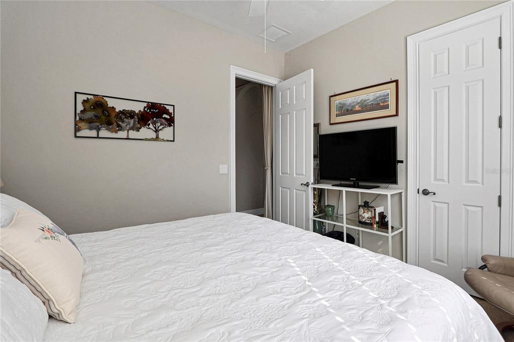 En Venta: $419,000 (3 camas, 2 baños, 2009 Pies cuadrados)