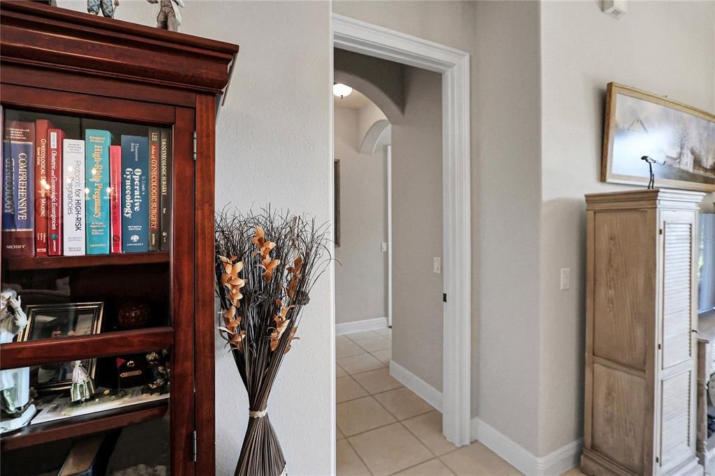 En Venta: $419,000 (3 camas, 2 baños, 2009 Pies cuadrados)