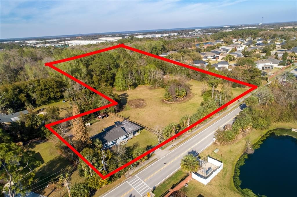 En Venta: $1,250,000 (5.35 acres)