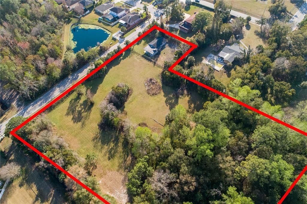 En Venta: $1,250,000 (5.35 acres)