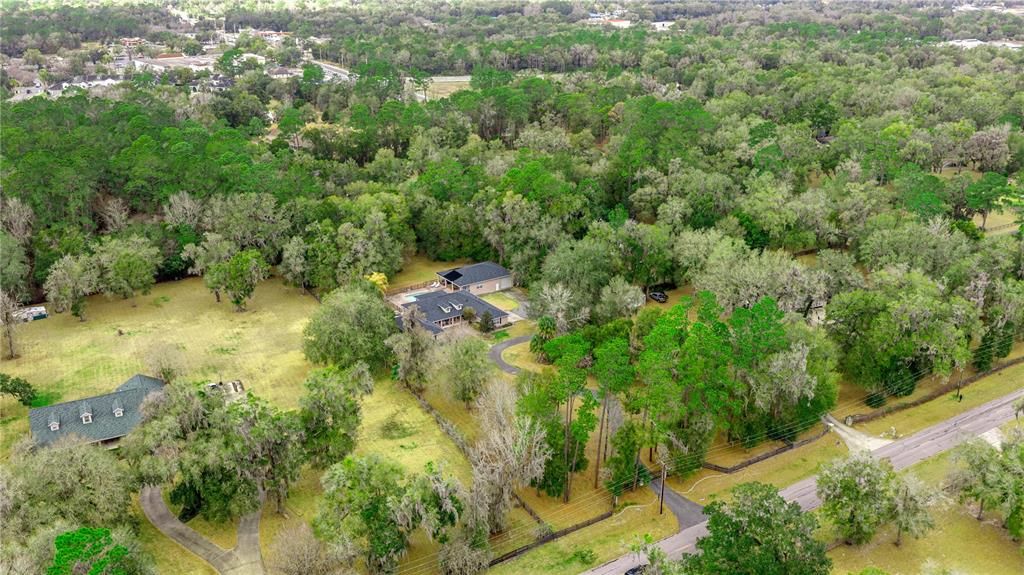 En Venta: $749,000 (6 camas, 4 baños, 2390 Pies cuadrados)