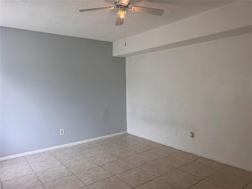 En Venta: $122,990 (1 camas, 1 baños, 735 Pies cuadrados)