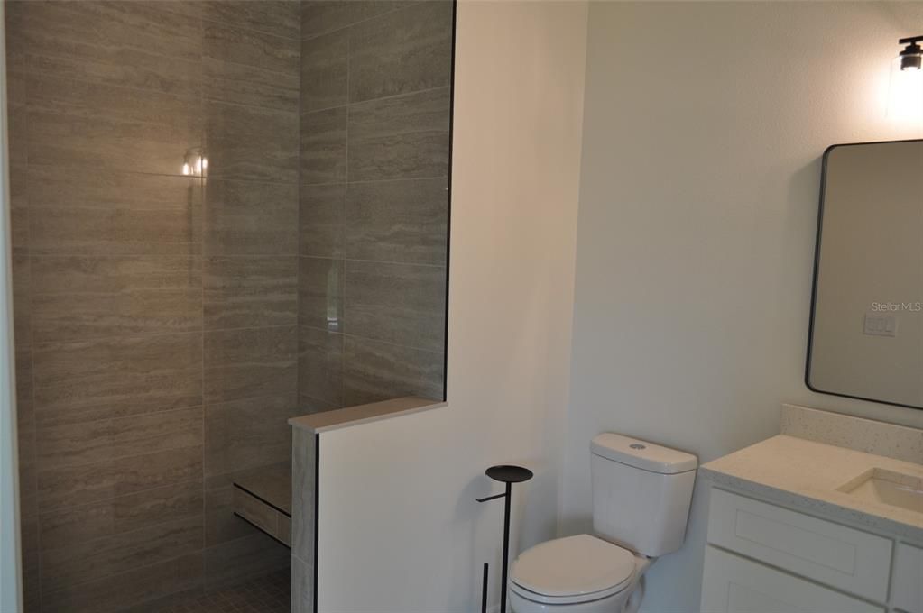 For Rent: $1,700 (2 beds, 2 baths, 1120 Square Feet)