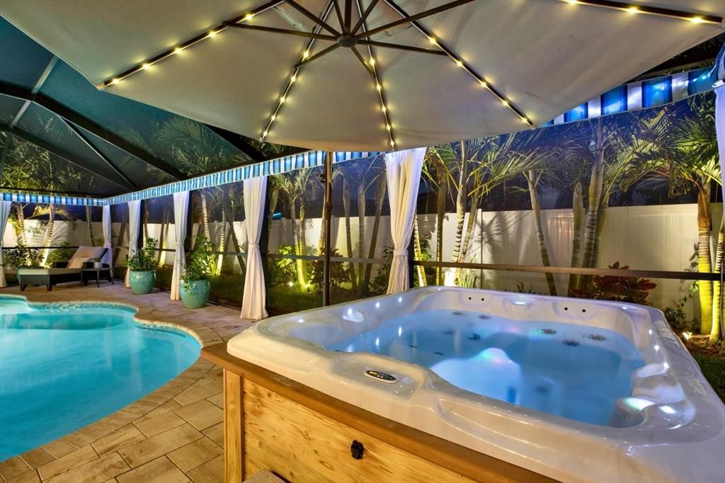 Activo con contrato: $699,000 (3 camas, 2 baños, 1925 Pies cuadrados)