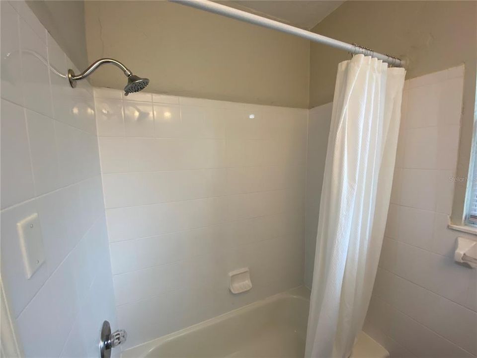 待售: $499,000 (3 贝兹, 1 浴室, 992 平方英尺)