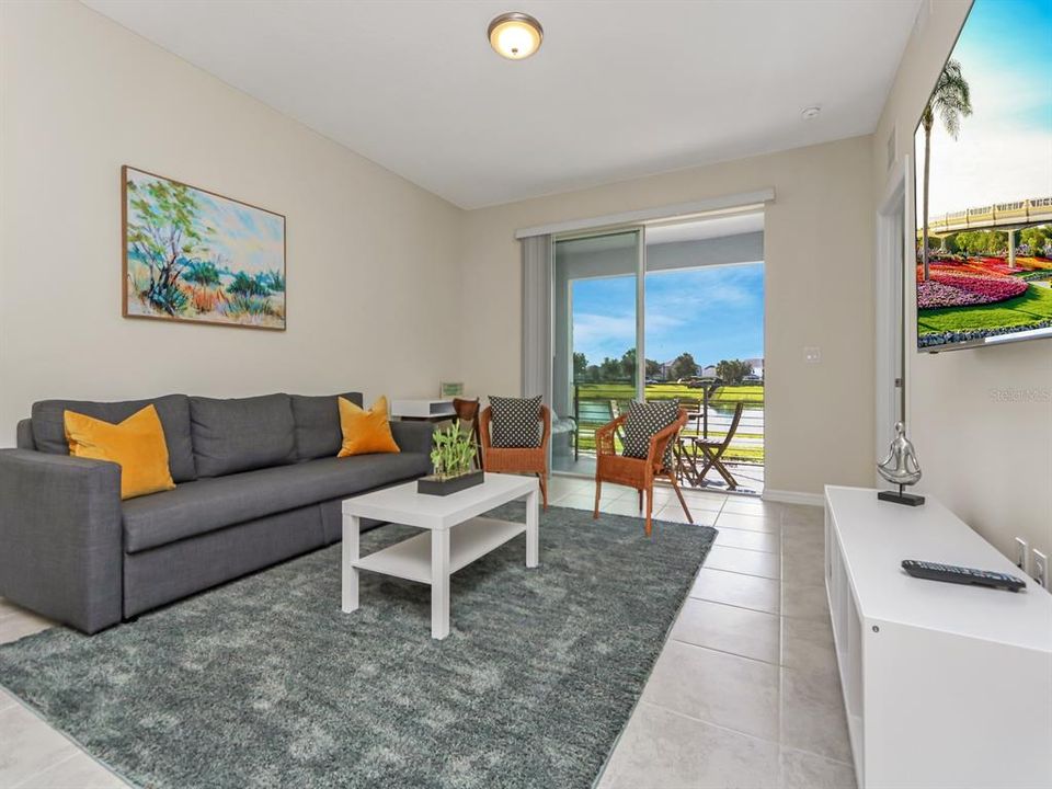 En Venta: $314,000 (2 camas, 2 baños, 1126 Pies cuadrados)