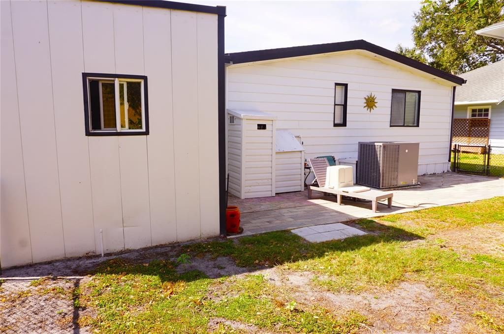 Active With Contract: $239,900 (3 beds, 2 baths, 1616 Square Feet)