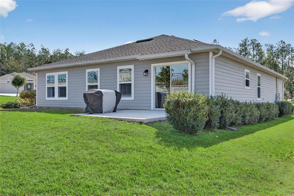 Active With Contract: $349,900 (4 beds, 2 baths, 1843 Square Feet)