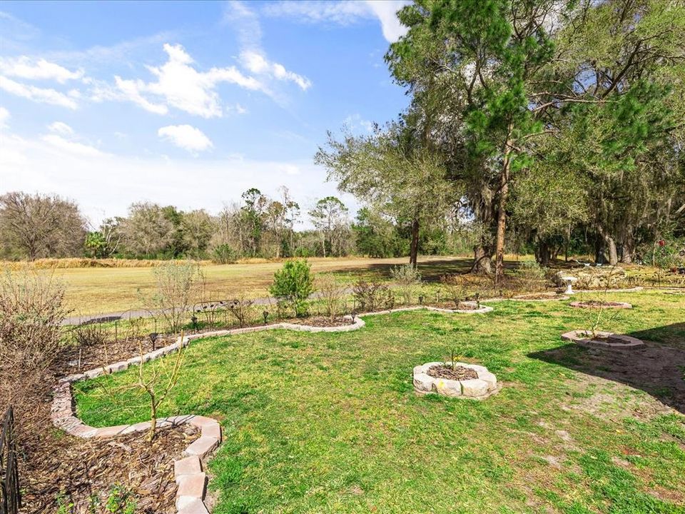 En Venta: $329,000 (3 camas, 2 baños, 2462 Pies cuadrados)