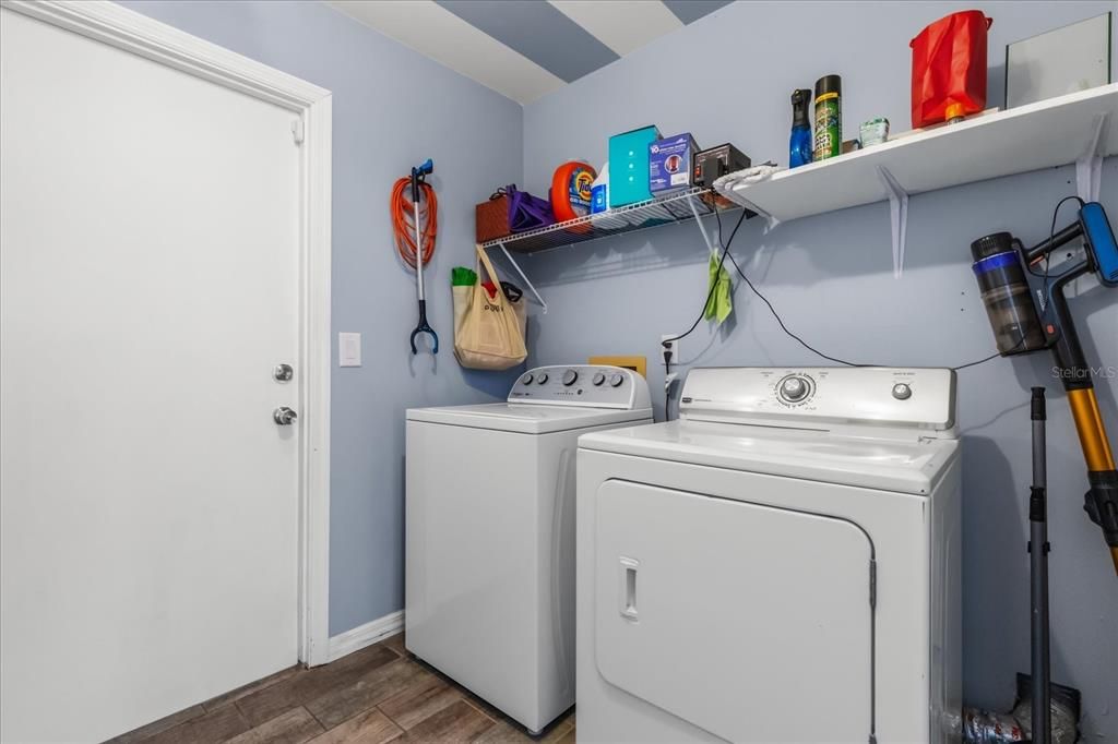 En Venta: $329,000 (3 camas, 2 baños, 2462 Pies cuadrados)