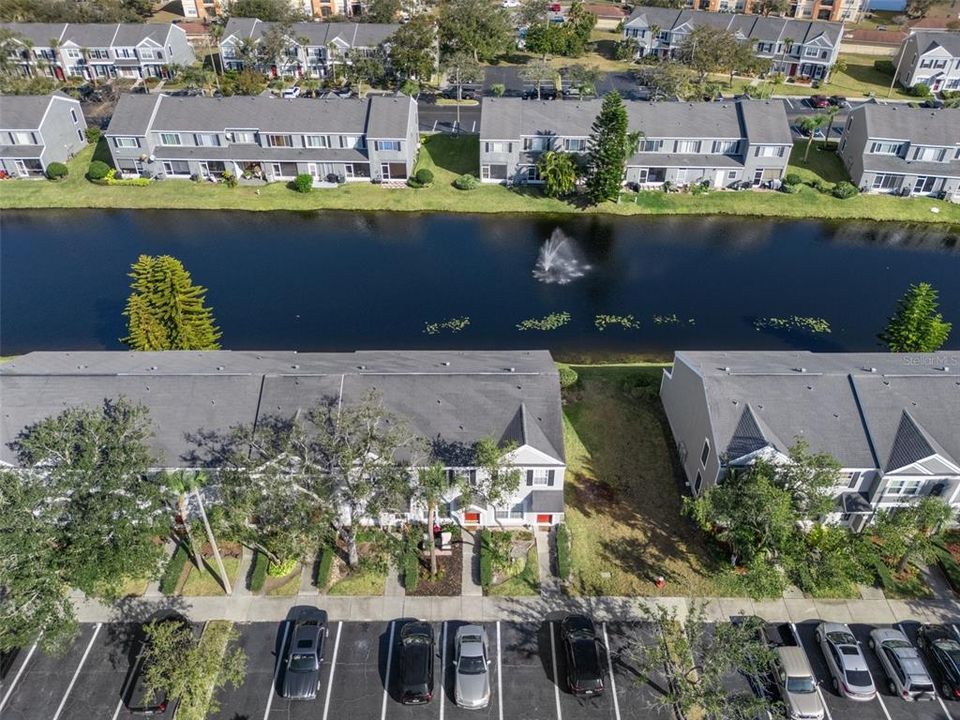 Activo con contrato: $246,000 (2 camas, 1 baños, 1105 Pies cuadrados)