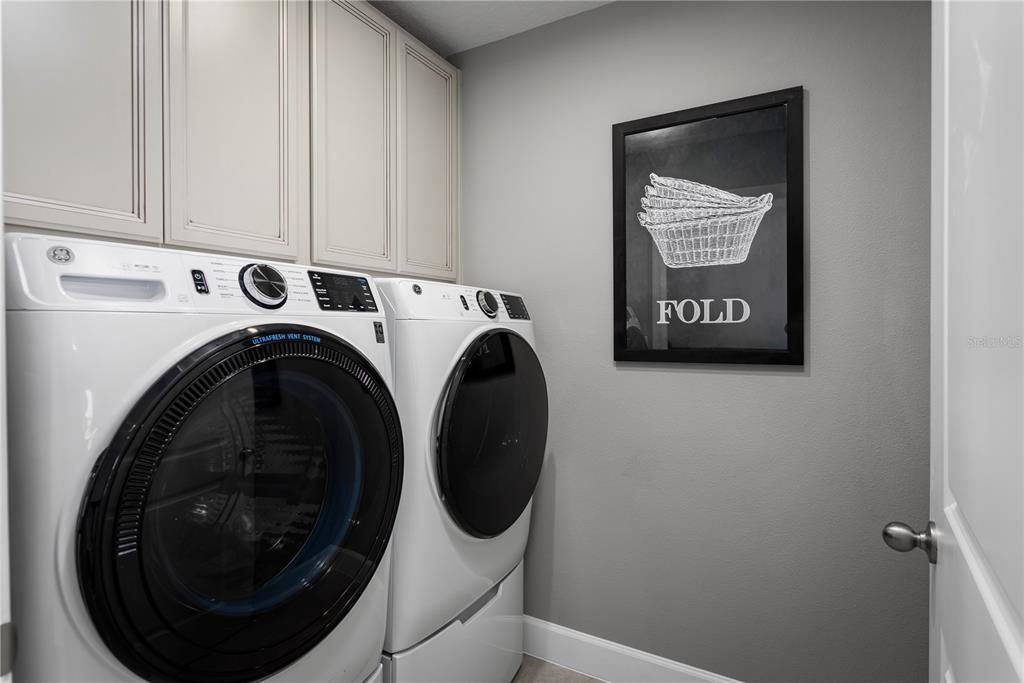 For Sale: $421,990 (3 beds, 2 baths, 2632 Square Feet)