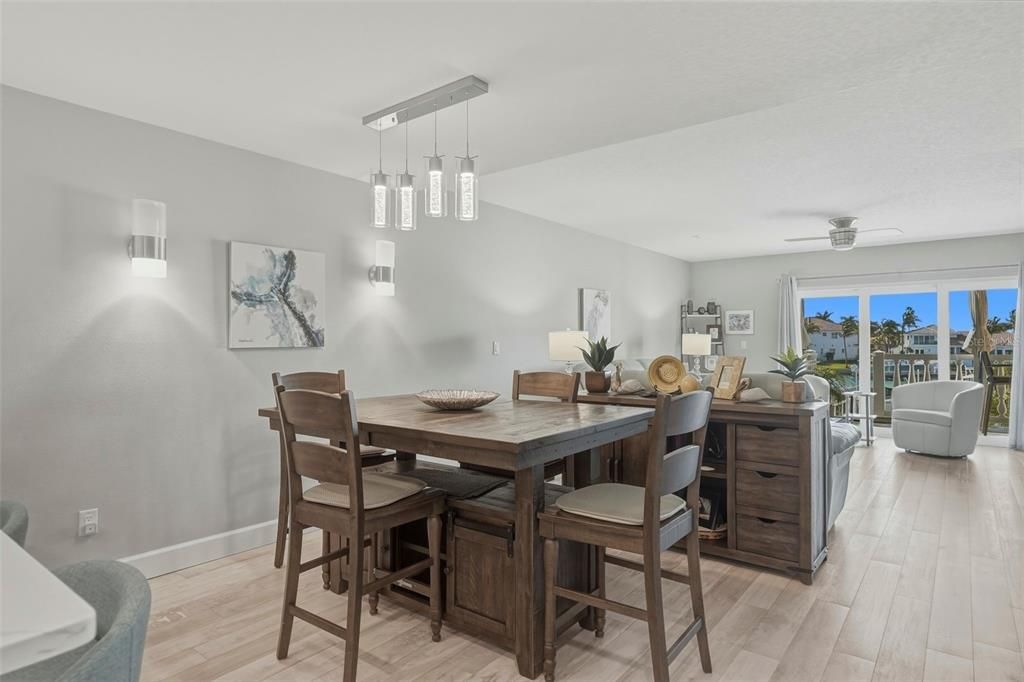 En Venta: $924,000 (2 camas, 2 baños, 1620 Pies cuadrados)