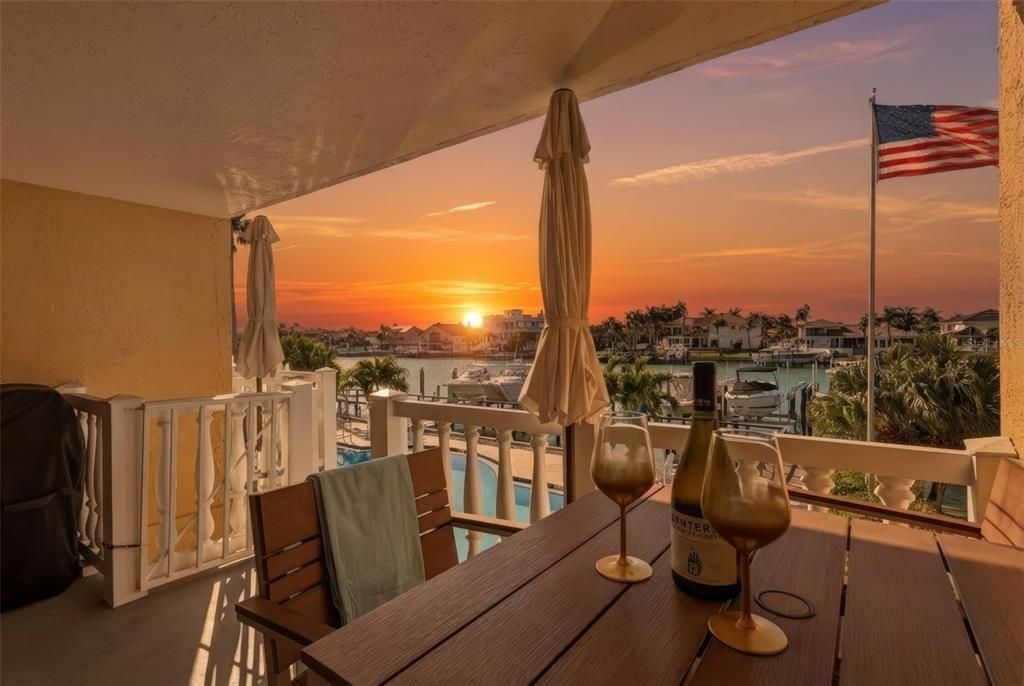En Venta: $924,000 (2 camas, 2 baños, 1620 Pies cuadrados)