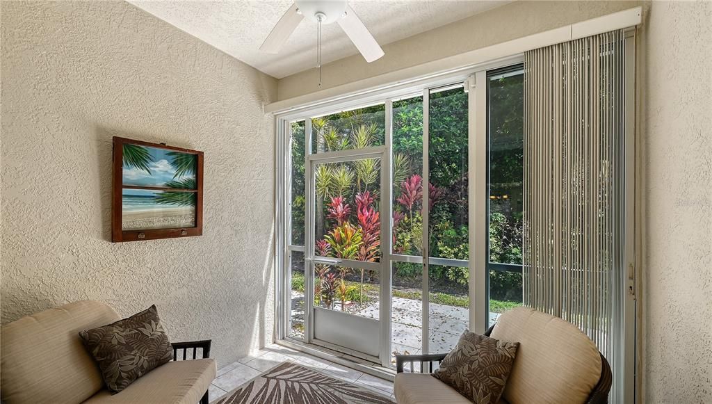 Activo con contrato: $269,900 (2 camas, 2 baños, 1068 Pies cuadrados)