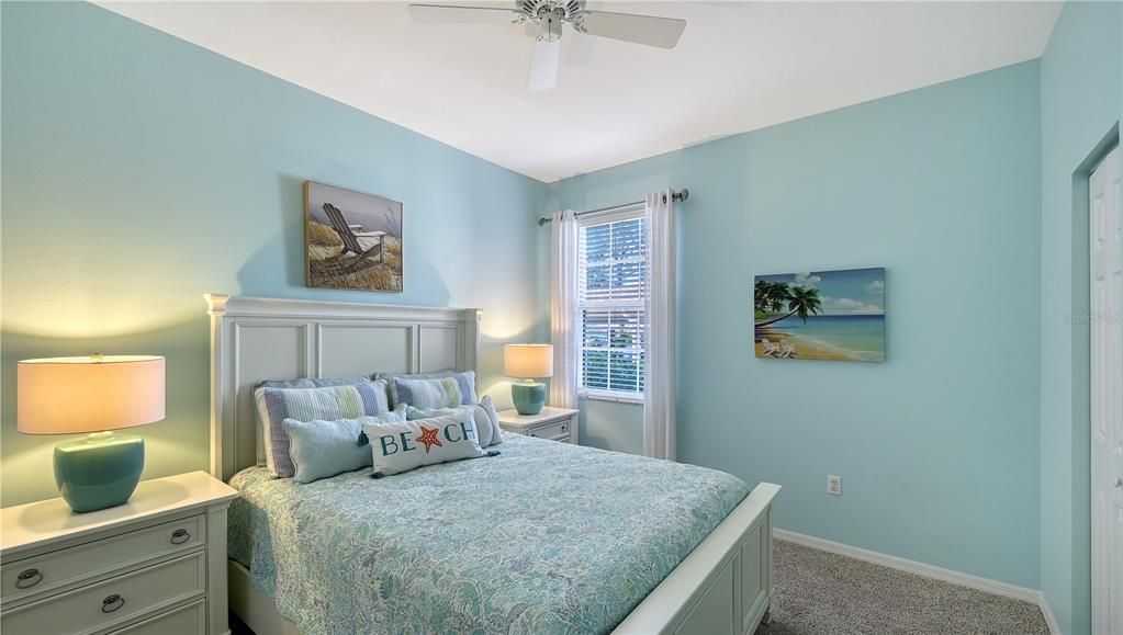 Activo con contrato: $269,900 (2 camas, 2 baños, 1068 Pies cuadrados)