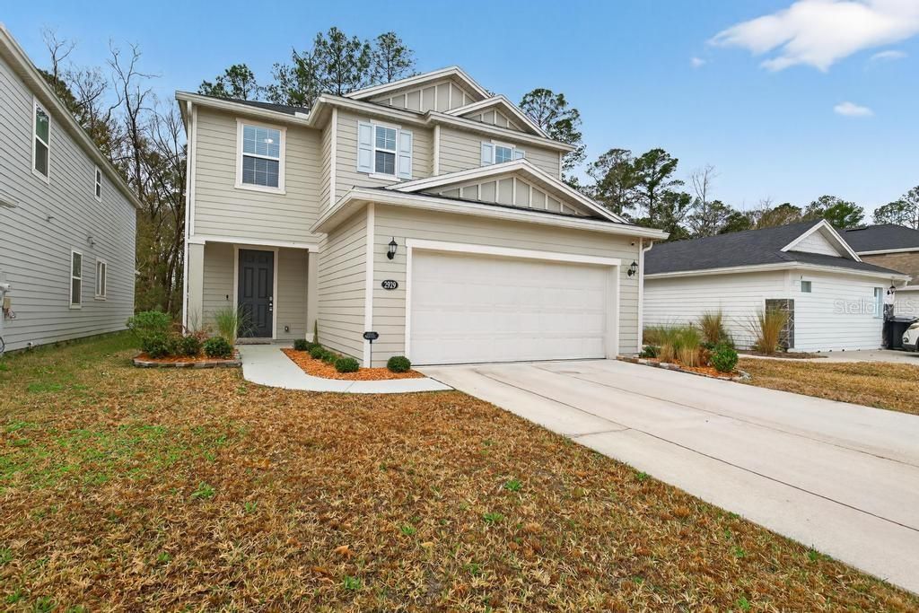 For Sale: $335,000 (3 beds, 2 baths, 1877 Square Feet)