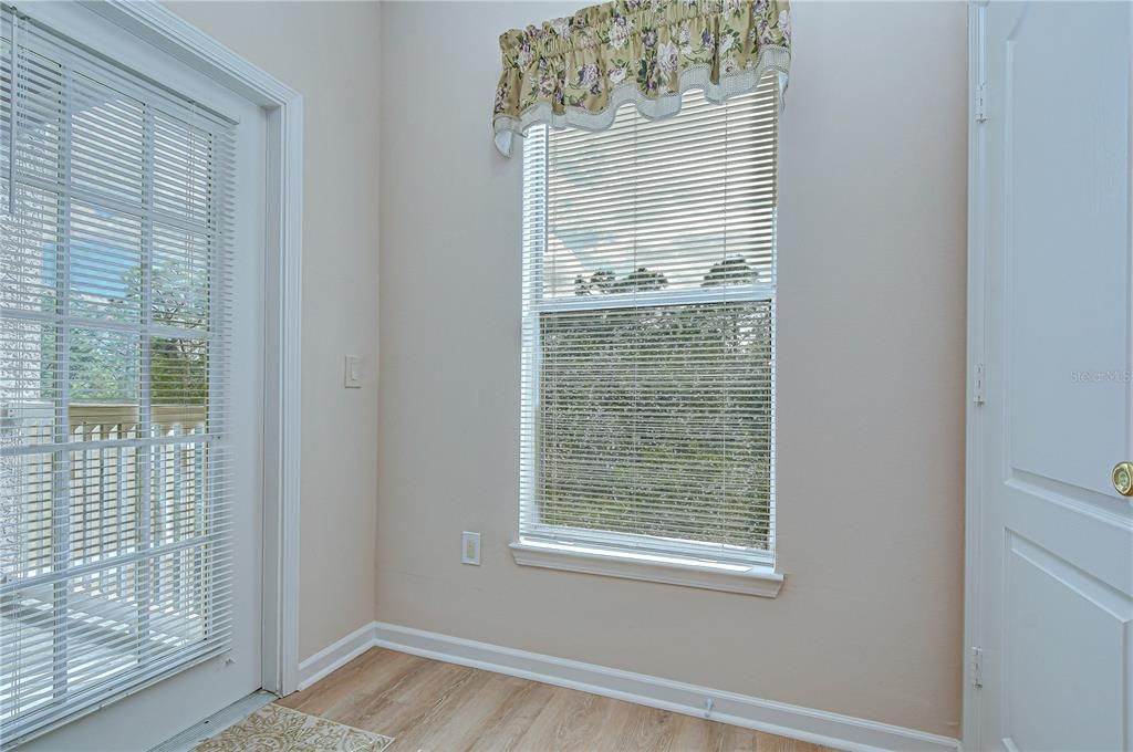 For Sale: $175,000 (3 beds, 2 baths, 1476 Square Feet)