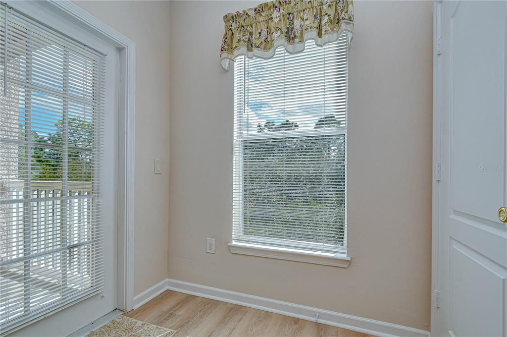 For Sale: $175,000 (3 beds, 2 baths, 1476 Square Feet)