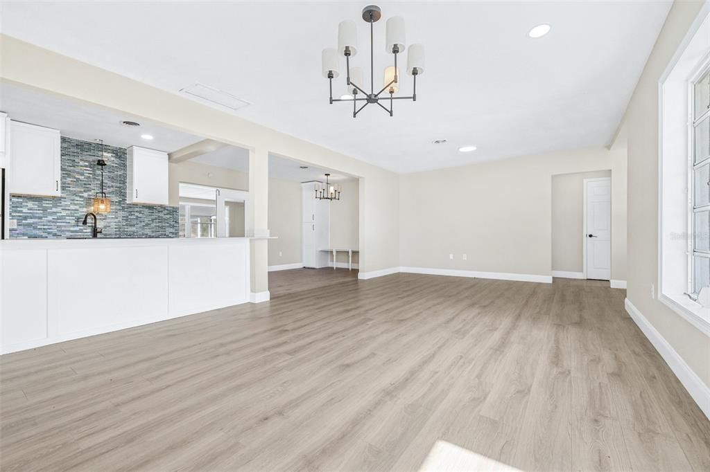En Venta: $292,500 (3 camas, 2 baños, 1854 Pies cuadrados)