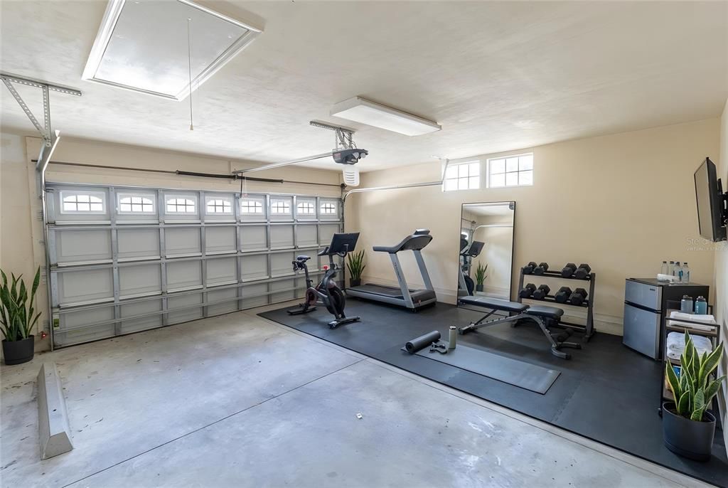 Под контрактом: $550,000 (4 спален, 3 ванн, 2682 Квадратных фут)