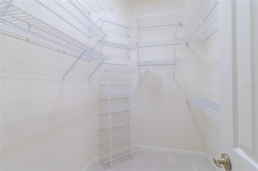 Под контрактом: $550,000 (4 спален, 3 ванн, 2682 Квадратных фут)