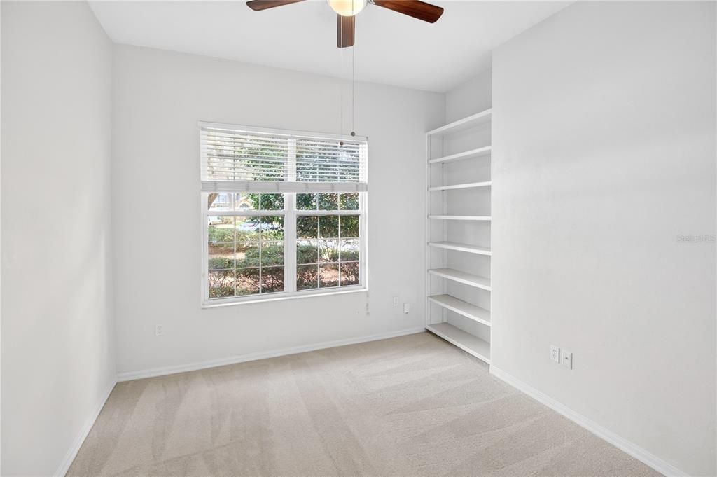 Под контрактом: $550,000 (4 спален, 3 ванн, 2682 Квадратных фут)