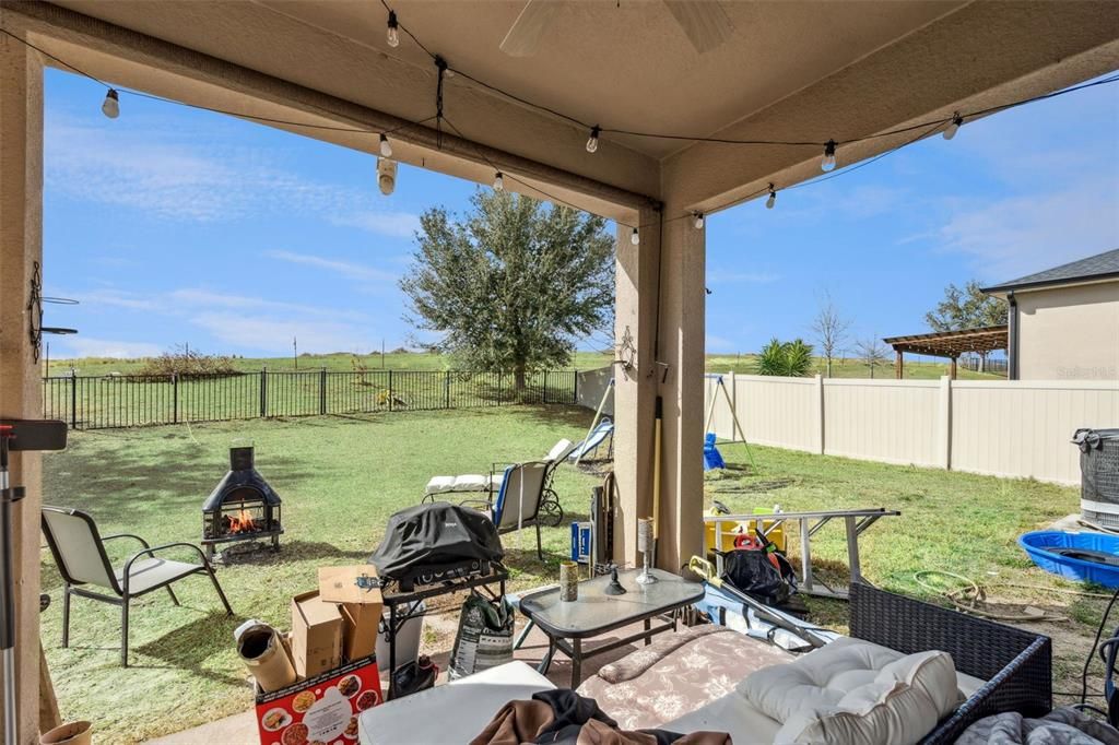 En Venta: $400,000 (4 camas, 2 baños, 2018 Pies cuadrados)