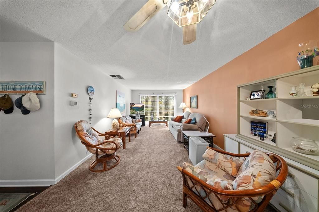 En Venta: $154,999 (2 camas, 1 baños, 900 Pies cuadrados)