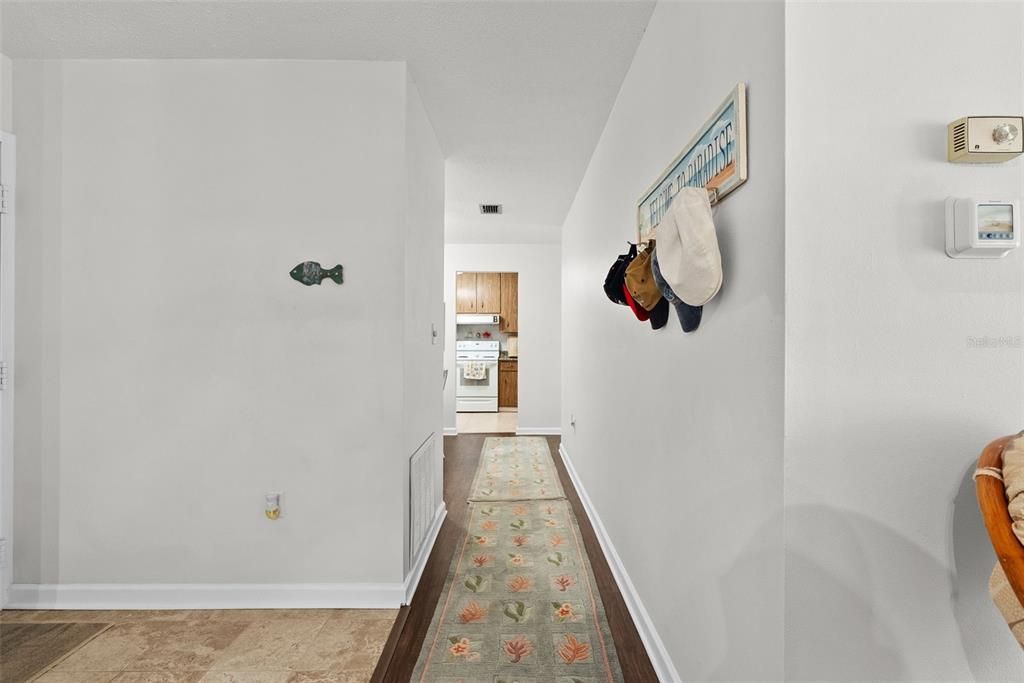 En Venta: $154,999 (2 camas, 1 baños, 900 Pies cuadrados)