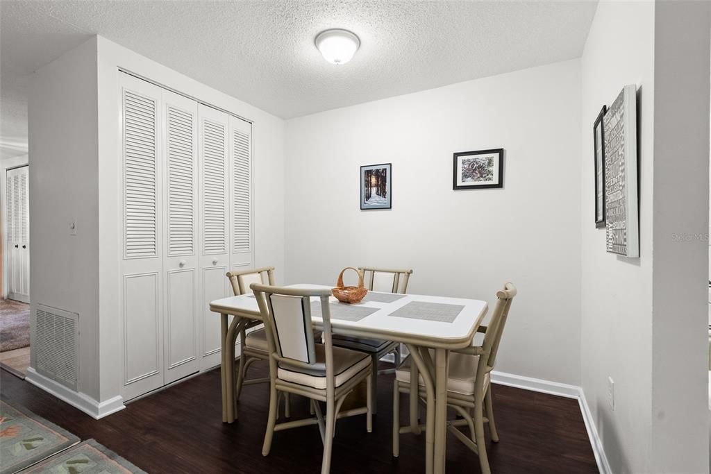 En Venta: $154,999 (2 camas, 1 baños, 900 Pies cuadrados)