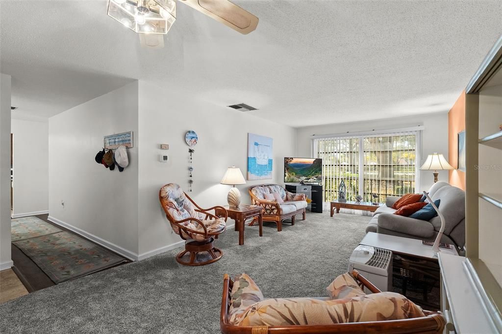 En Venta: $154,999 (2 camas, 1 baños, 900 Pies cuadrados)