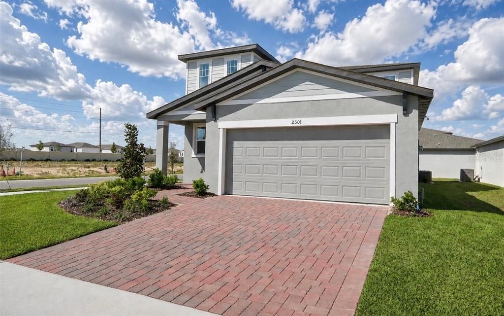Active With Contract: $2,250 (4 beds, 3 baths, 2320 Square Feet)