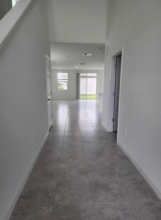 Active With Contract: $2,250 (4 beds, 3 baths, 2320 Square Feet)