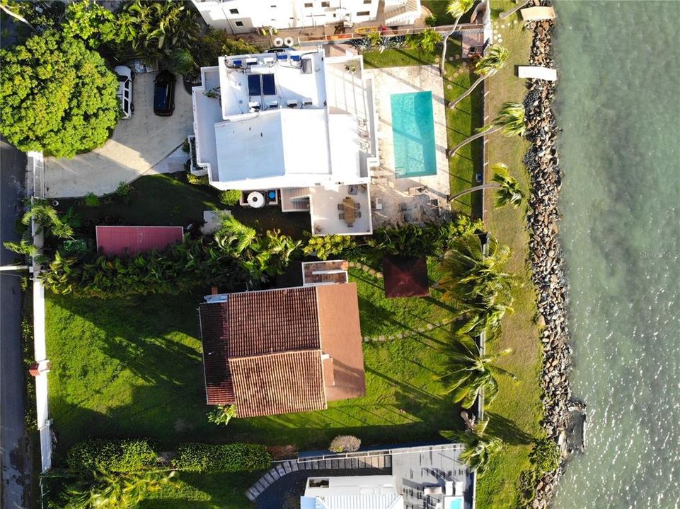 На продажу: $1,850,000 (3 спален, 2 ванн, 1800 Квадратных фут)