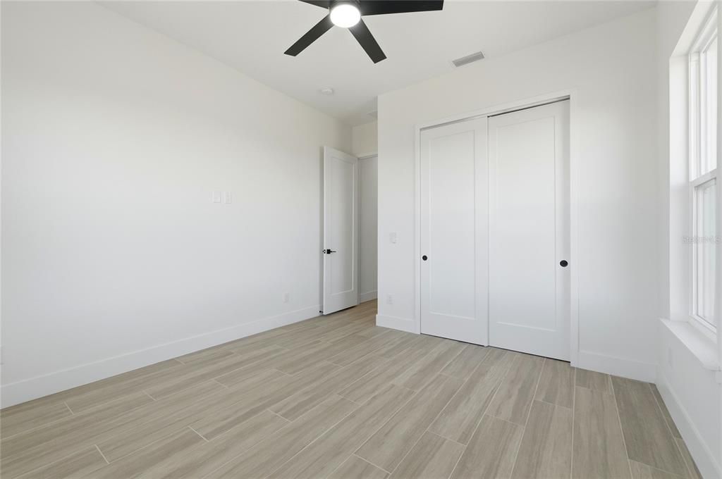En Venta: $744,900 (4 camas, 3 baños, 2780 Pies cuadrados)
