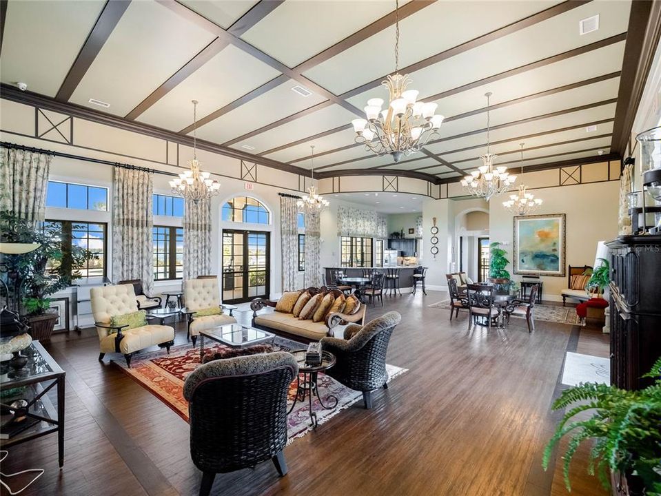En Venta: $744,900 (4 camas, 3 baños, 2780 Pies cuadrados)