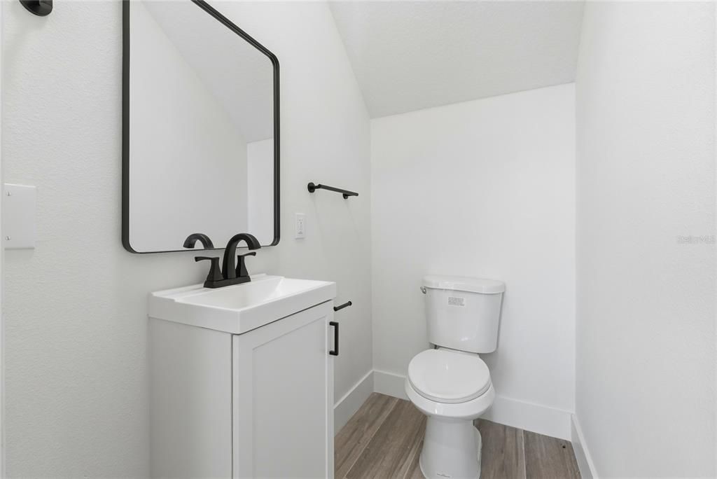 En Venta: $744,900 (4 camas, 3 baños, 2780 Pies cuadrados)