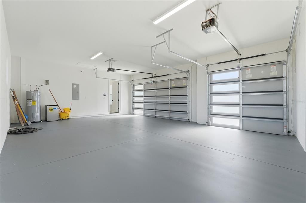 En Venta: $744,900 (4 camas, 3 baños, 2780 Pies cuadrados)