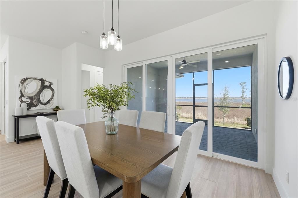 En Venta: $744,900 (4 camas, 3 baños, 2780 Pies cuadrados)