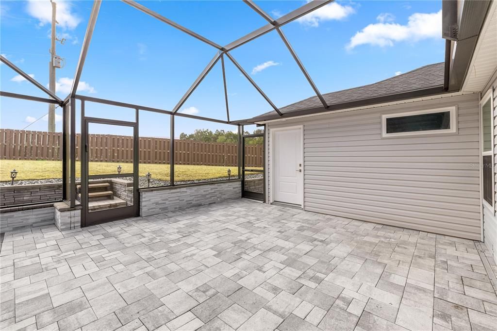 En Venta: $724,900 (3 camas, 4 baños, 2703 Pies cuadrados)