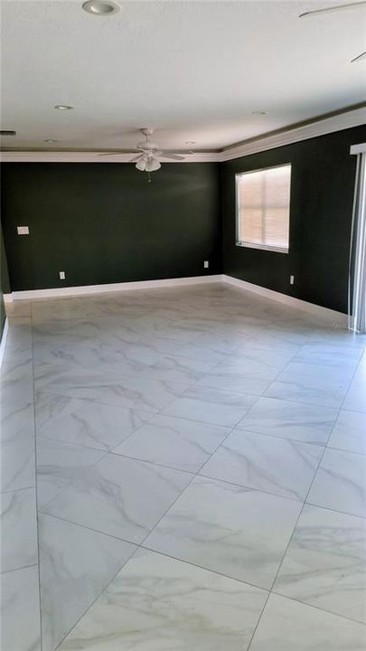 For Rent: $3,200 (3 beds, 2 baths, 1947 Square Feet)